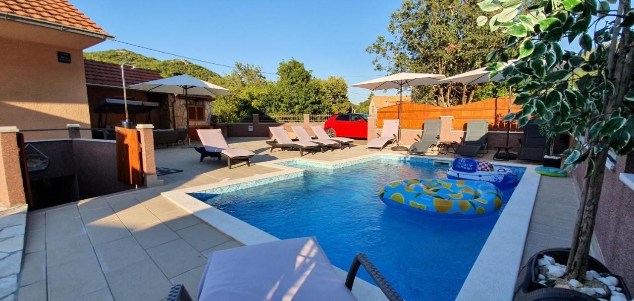 Holiday Home Jass Near Makarska Zagvozd Εξωτερικό φωτογραφία