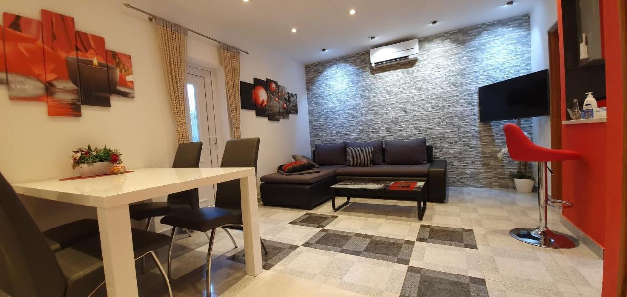 Holiday Home Jass Near Makarska Zagvozd Εξωτερικό φωτογραφία