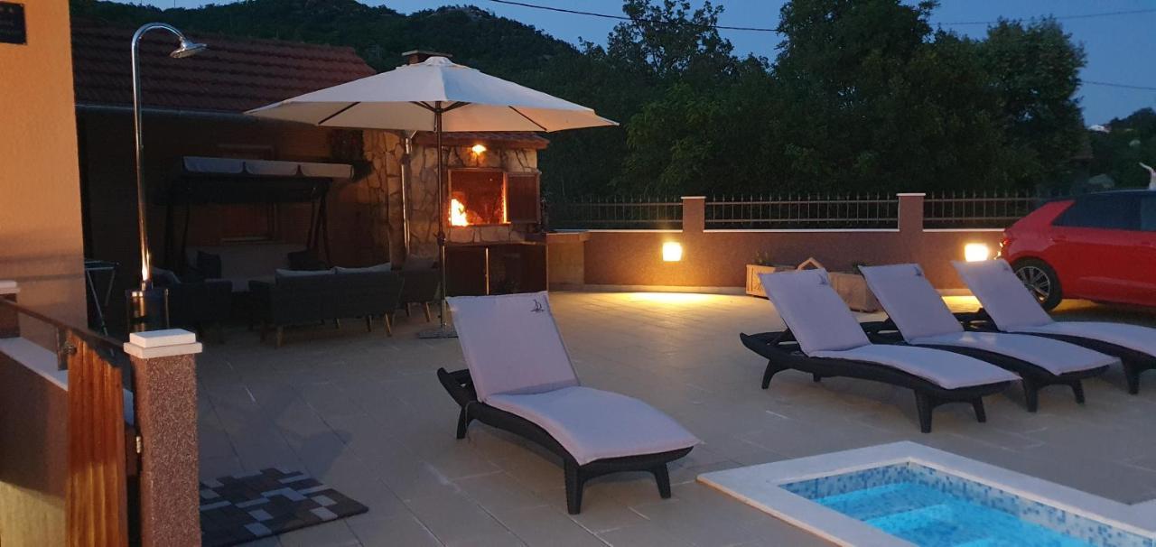Holiday Home Jass Near Makarska Zagvozd Εξωτερικό φωτογραφία